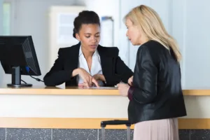 Bail Agent helping co-signer